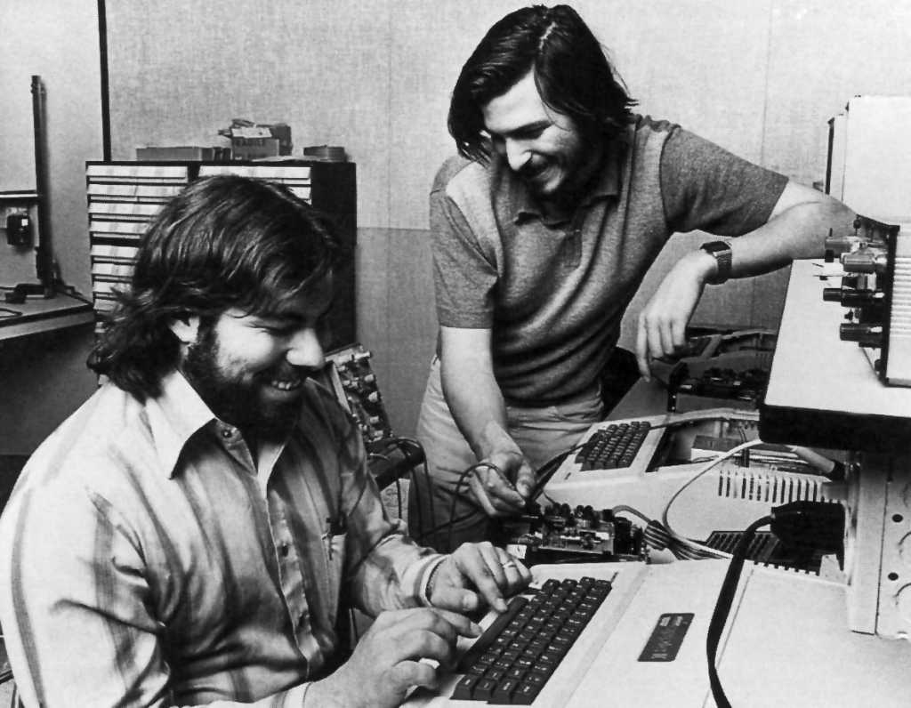 Apple_II_Wozniak_Jobs